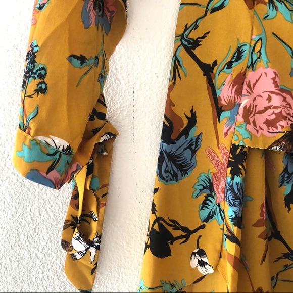 LULUMARI Yellow Floral Tunic off-shoulder Top - Picture 10 of 15